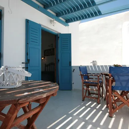 Bourgos Hotel apartamentowy Naxos City
